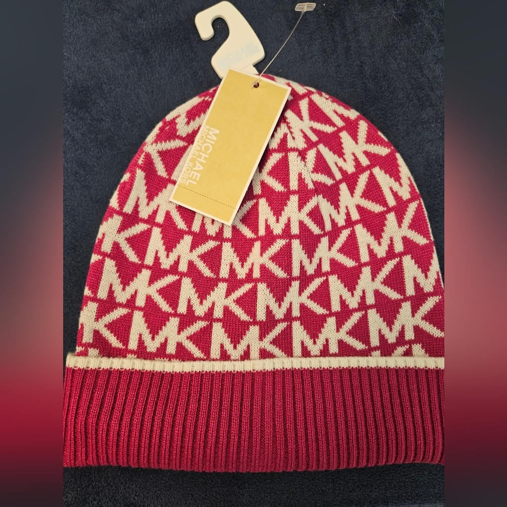 Michael Kors hat
